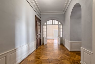 7 Pièces Appartement