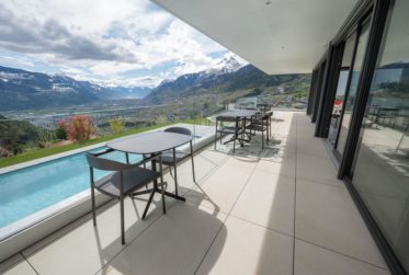 Luxueux appartement avec piscine privée à Savièse, Valais