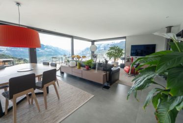 Luxueux appartement avec piscine privée à Savièse, Valais