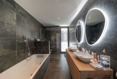 Luxueux appartement avec piscine privée à Savièse, Valais