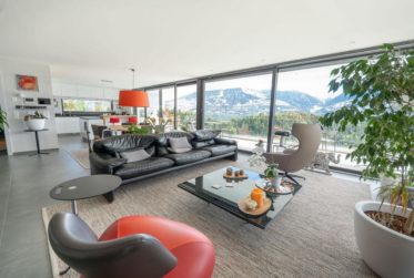 Luxueux appartement avec piscine privée à Savièse, Valais