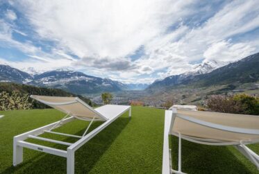 Luxueux appartement avec piscine privée à Savièse, Valais
