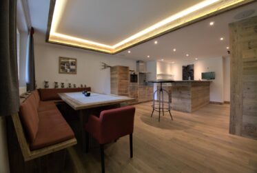 3.5 pièces dans une résidence avec piscine, spa, fitness et carnotzet